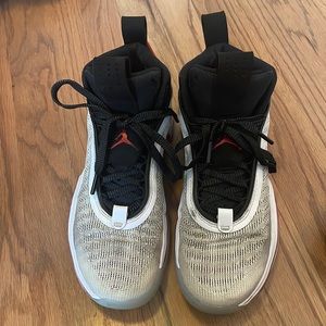 Air Jordan XXXVI Men’s size 8. GUC.